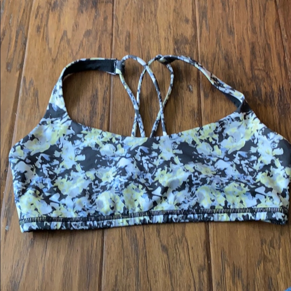 Lululemon sports bra sz 8